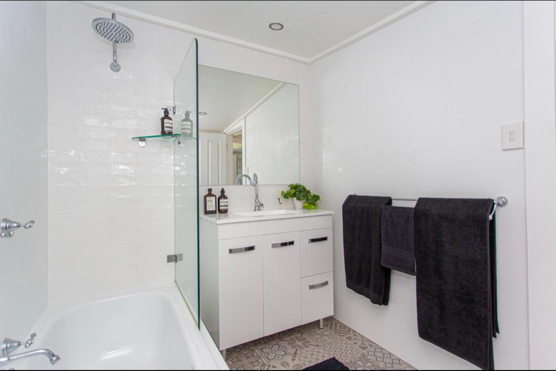 Cowra Cottage Extérieur photo